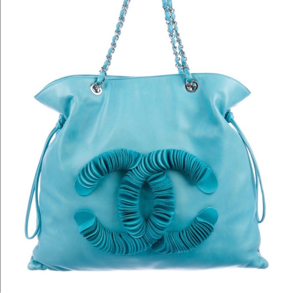 Chanel Turquoise Leather Shoulder Bag